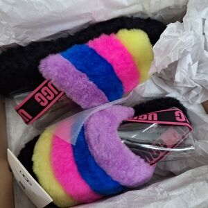 UGG Fluff Yeah Slide Womens rainbow Slippers Sandals - 7 US NEW pink rainbow
